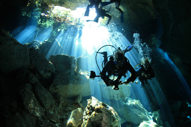 Cenote Dos Ojos